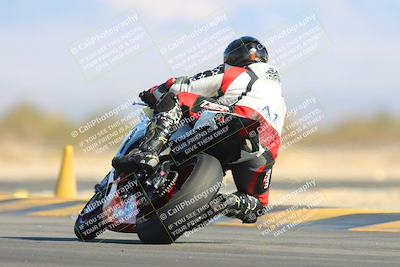 media/Jan-10-2025-CVMA Friday Practice (Fri) [[489e0da257]]/Group 4 and Trackday/Session 4 (Turn 16)/